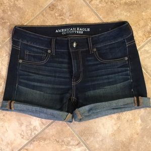 AE Denim midi short Sz 4